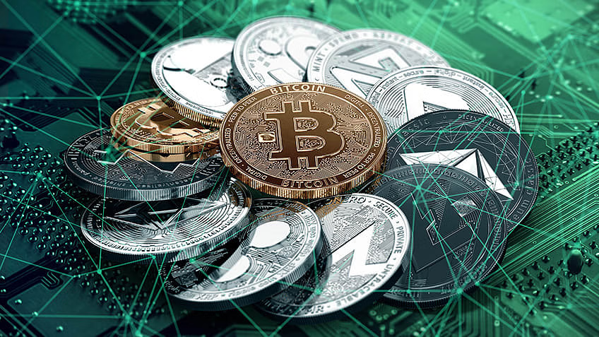 Exploring the Coexistence of Cryptocurrency and Traditional Currency in the Future Economy